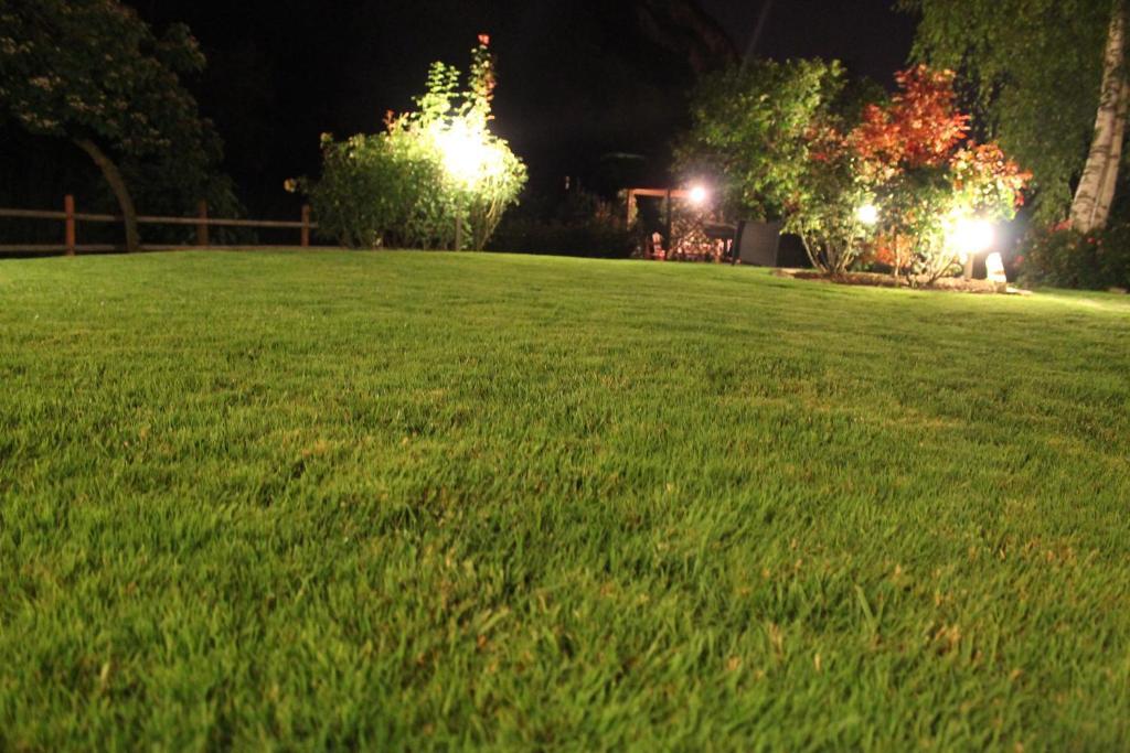 Hotel Calvi-Ristorante Mainor วิตโตรีโอ เวเนโต ภายนอก รูปภาพ